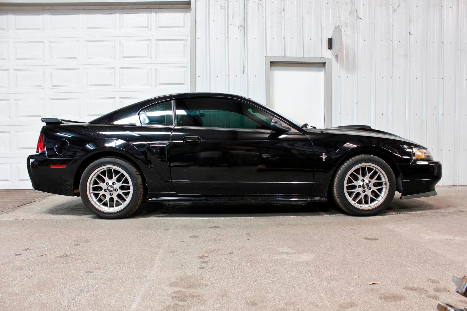 BMR Lowering Springs SP028R detail 4