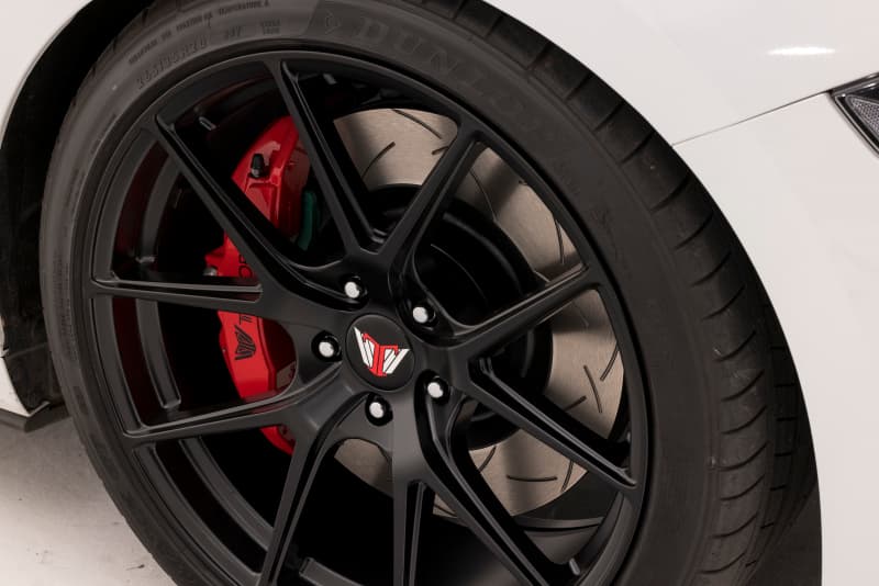DBA 4000 Series Slotted Rotors - Photo - lifestyle view