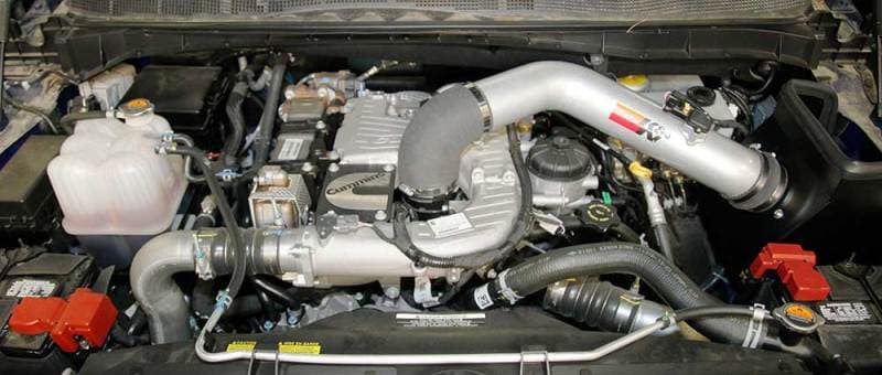 KN 77 Metal Intake - Photo - Mounted