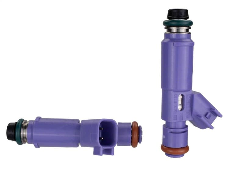 FR Fuel Injector Sets - Photo - Unmounted