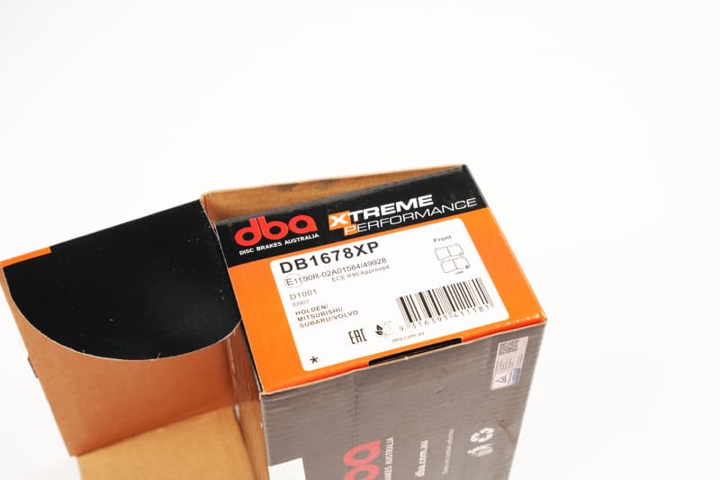 DBA XP650 Brake Pads - Photo - Close Up